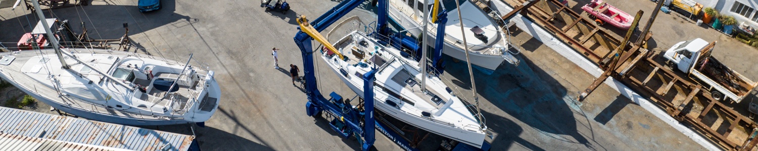 Boat careening and hull cleaning in Provence on the Etang de Berre